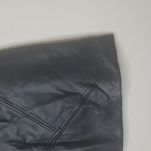 ZARA BASIC vegan leather A line mini size S - Picture 6 of 16